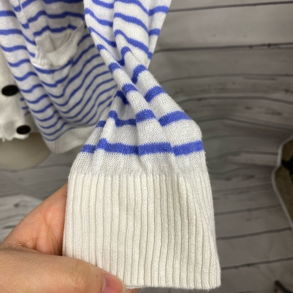 Forever21 White Stripe Cardigan - Picture 5 of 8